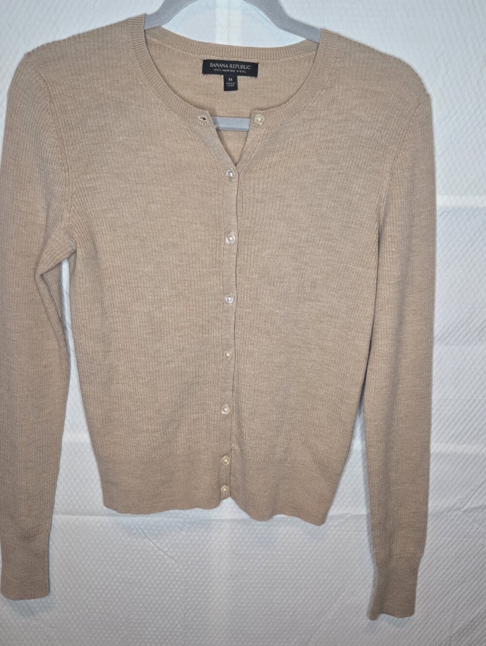 100% Merino Wool Banana Republic Women's Tan Ribbed Button Cardigan